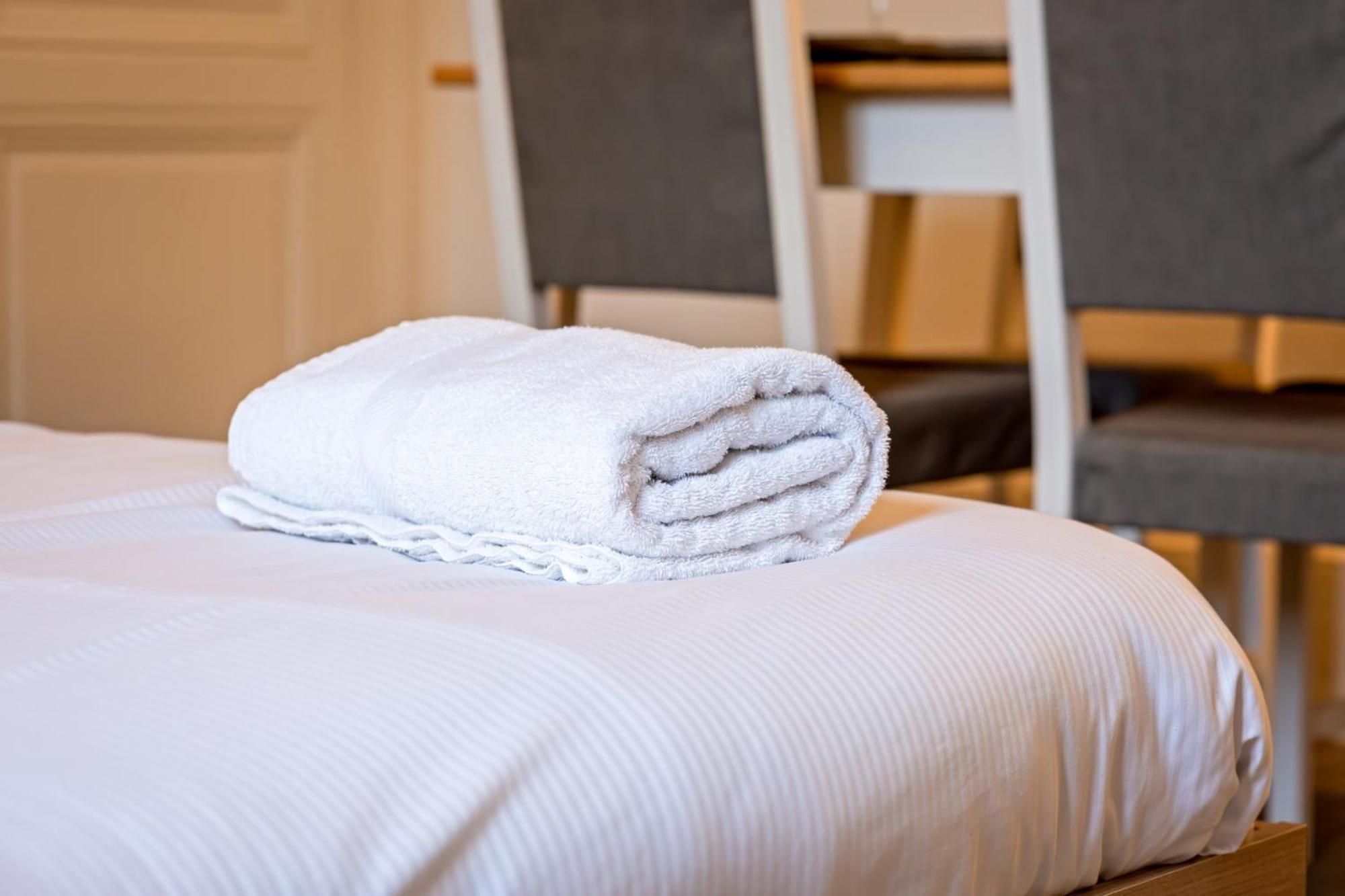 Gary Joli F2 Au Pied De La Gare De Rouen Apartment Ngoại thất bức ảnh