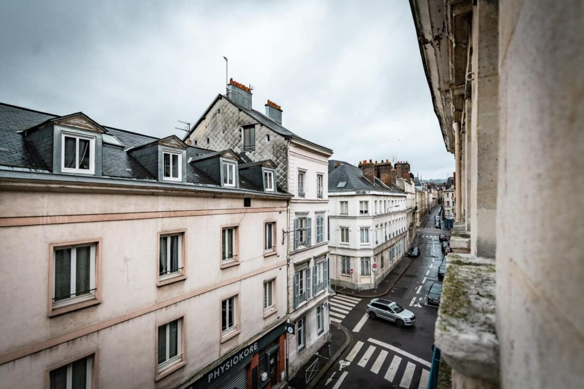 Gary Joli F2 Au Pied De La Gare De Rouen Apartment Ngoại thất bức ảnh